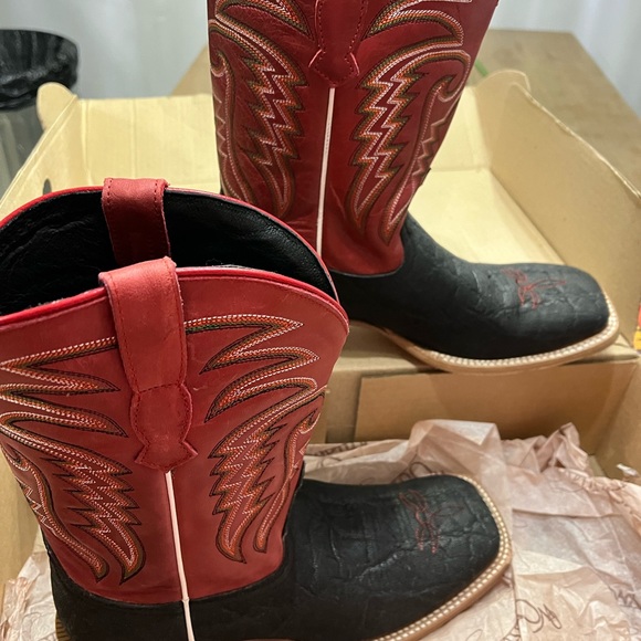 Outlaw Mens 11” Blake elephant print Boston red boots size 9D. - Picture 3 of 7